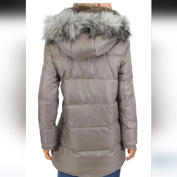 Vince Camuto Faux Fur Parka Jacket Women Medium - Picture 4 of 12